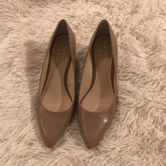 Franco Sarto nude heels 6.5 - Picture 1 of 4